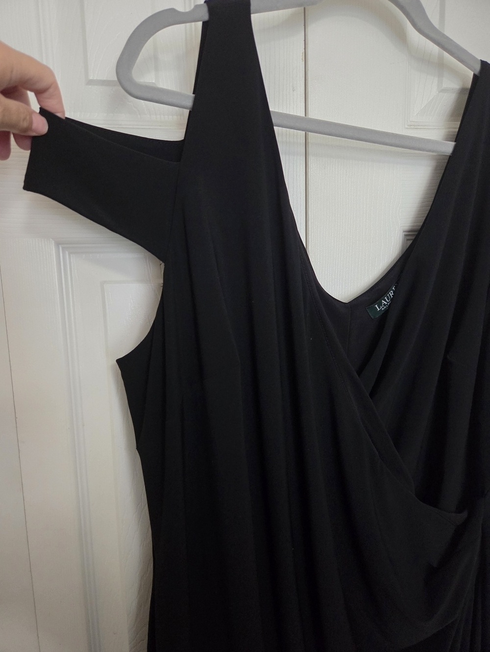 Lauren Ralph Lauren Black Cold-Shoulder Draped Women’s Dress - Picture 2 of 9
